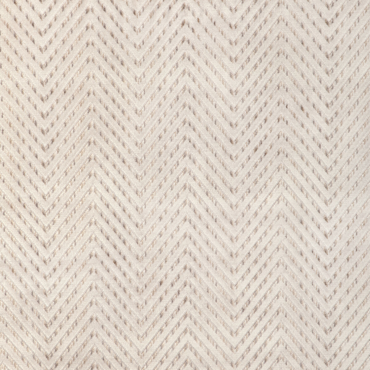 369694160-dunand-gold-kravet-basics