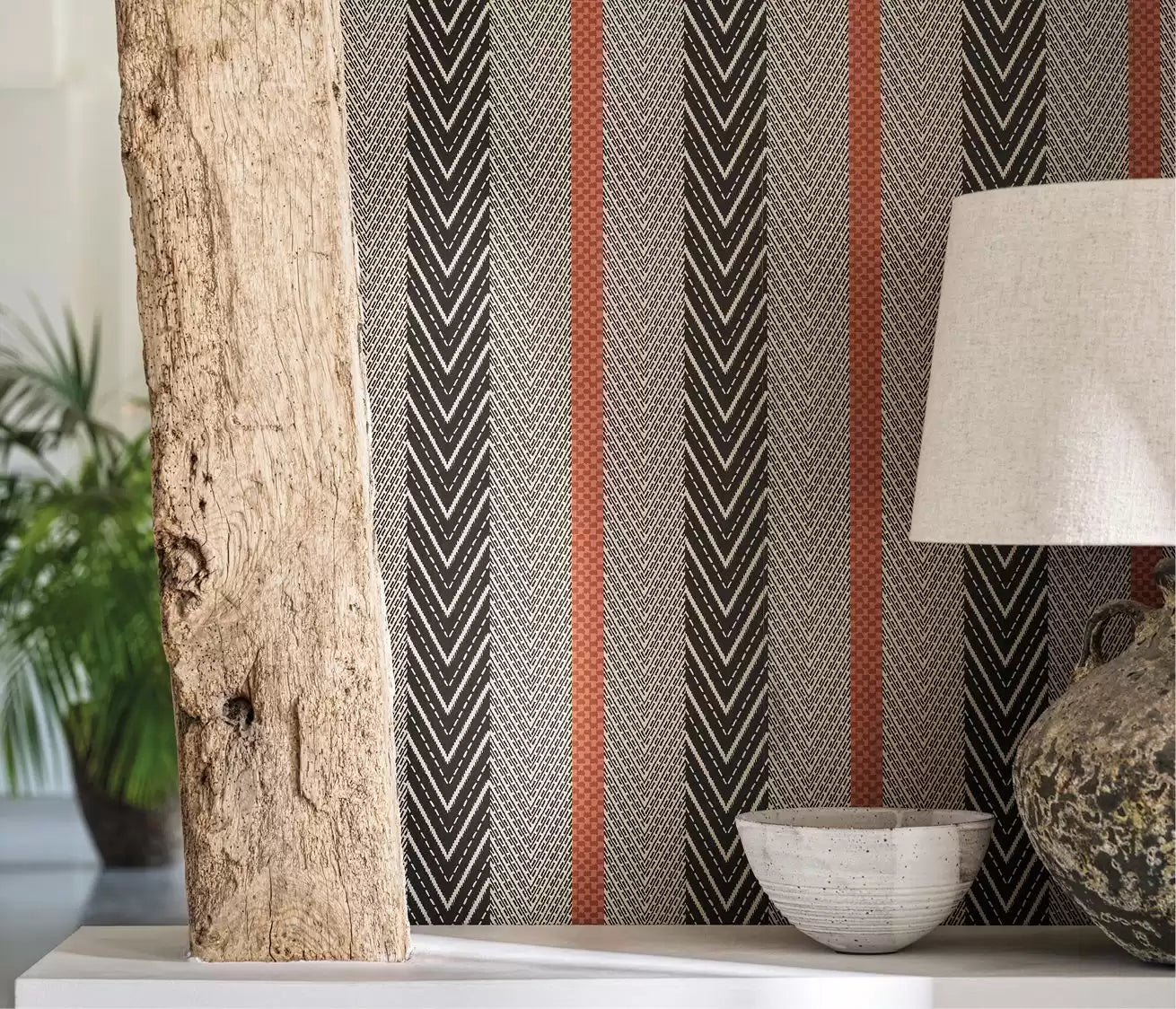 Irisa Sagitta Charcoal - Osborne & Little - W7856-01 Wallcovering