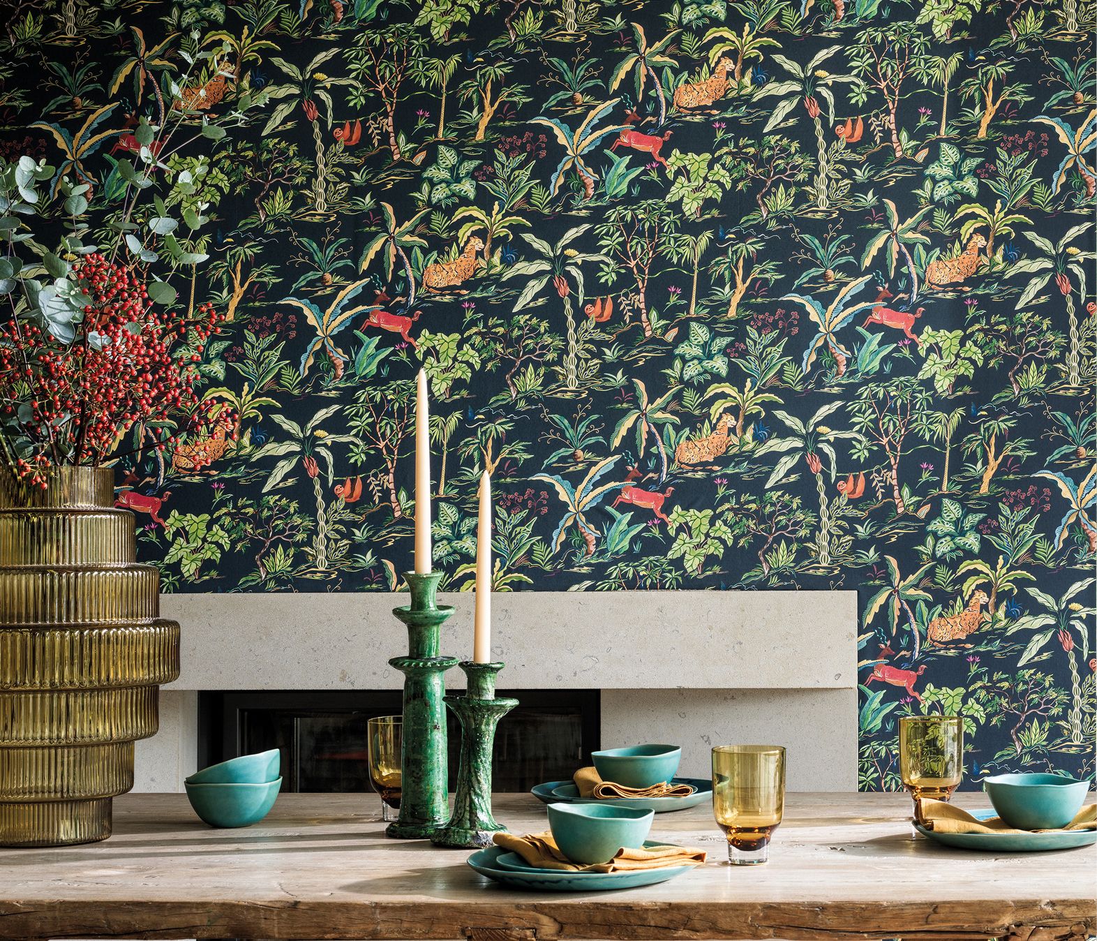 Ananda Salento Midnight/Apple - Osborne & Little - W8036-01 Wallcovering