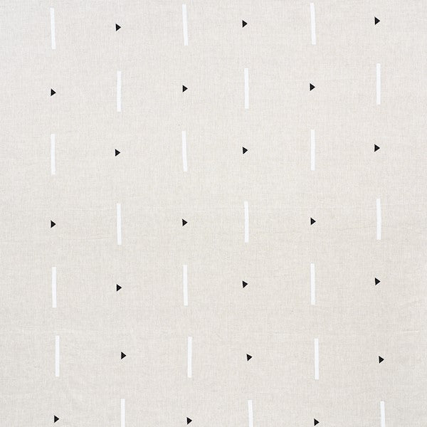 Schumacher Fabric 177901 Tashmoo Black & White