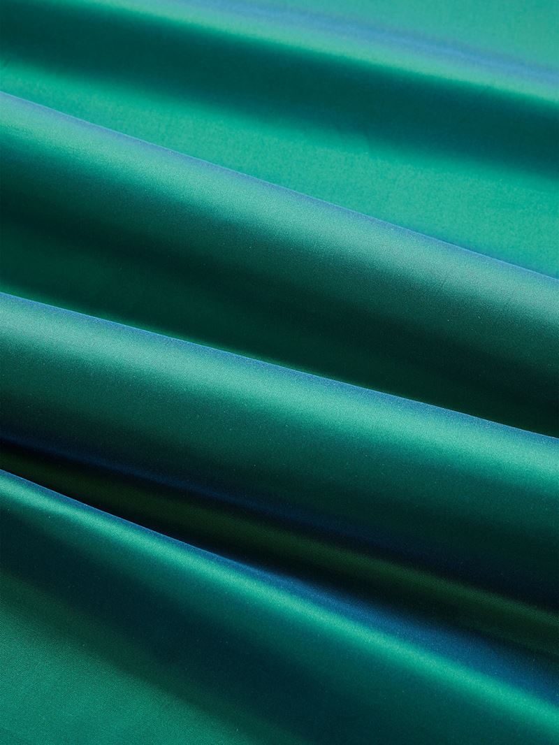 Scalamandre Fabric SC 002427250 Olympia Silk Taffeta Emerald