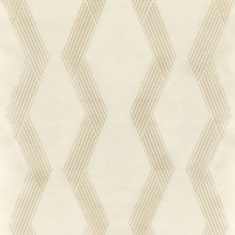 Kravet Couture Wallpaper W3835.161 Chainlink Emb Sisal Bone